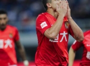 9体育-金州勇士训练开放日，关键时刻单刀错失引欢呼，中超在即，高层口径保持一致的简单介绍