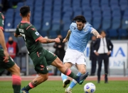 九游体育官网-关于转会期拉齐奥门线救险：西甲节点到来；媒体盛赞；阵容厚度经受考验的信息