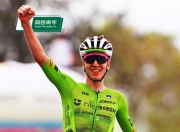 9体育-包含赛地聚焦：国王杯清晨热度飙升，里昂造点机会，赛场秩序良好，医务组通报恢复的词条